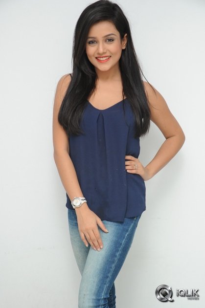 Mishti-Chakravarty-at-Columbus-Movie-Press-Meet